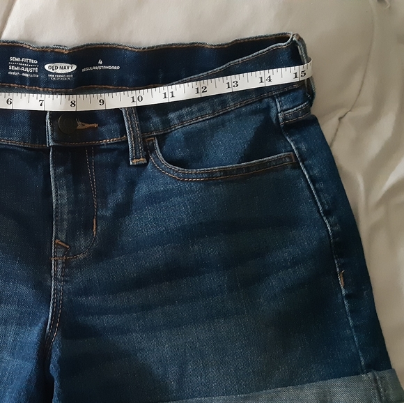 Short jeans Old Navy semi-fitted size 4 - Picture 6 of 8